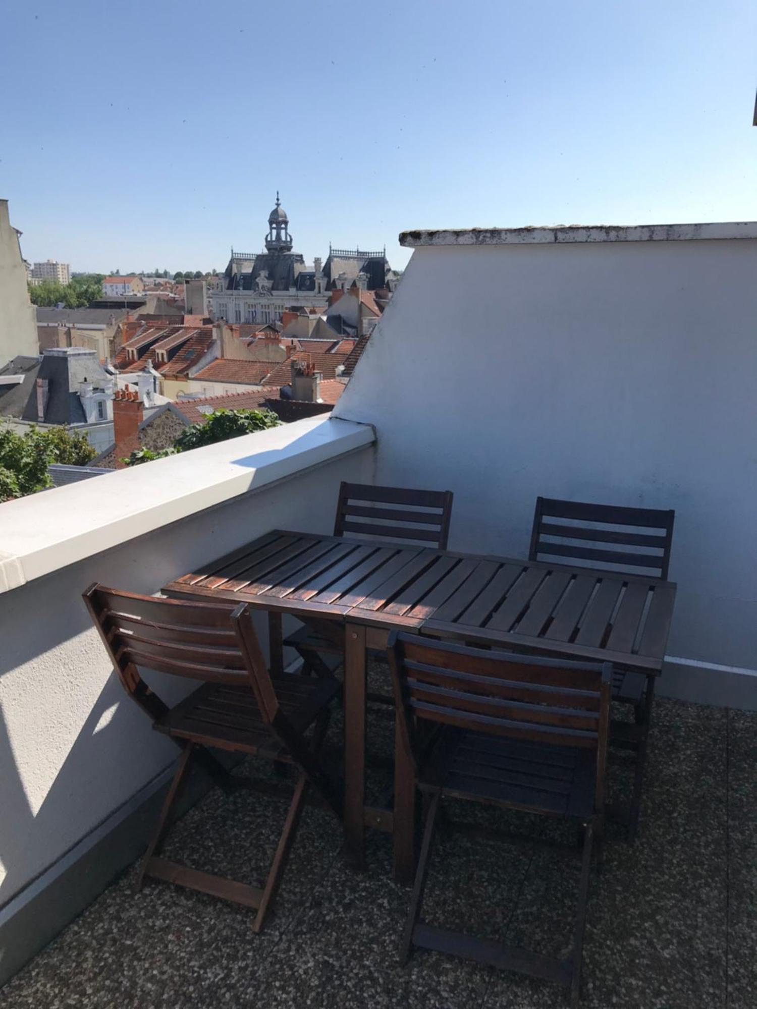 Appartement Avec Vue Panoramique Vichy Bagian luar foto
